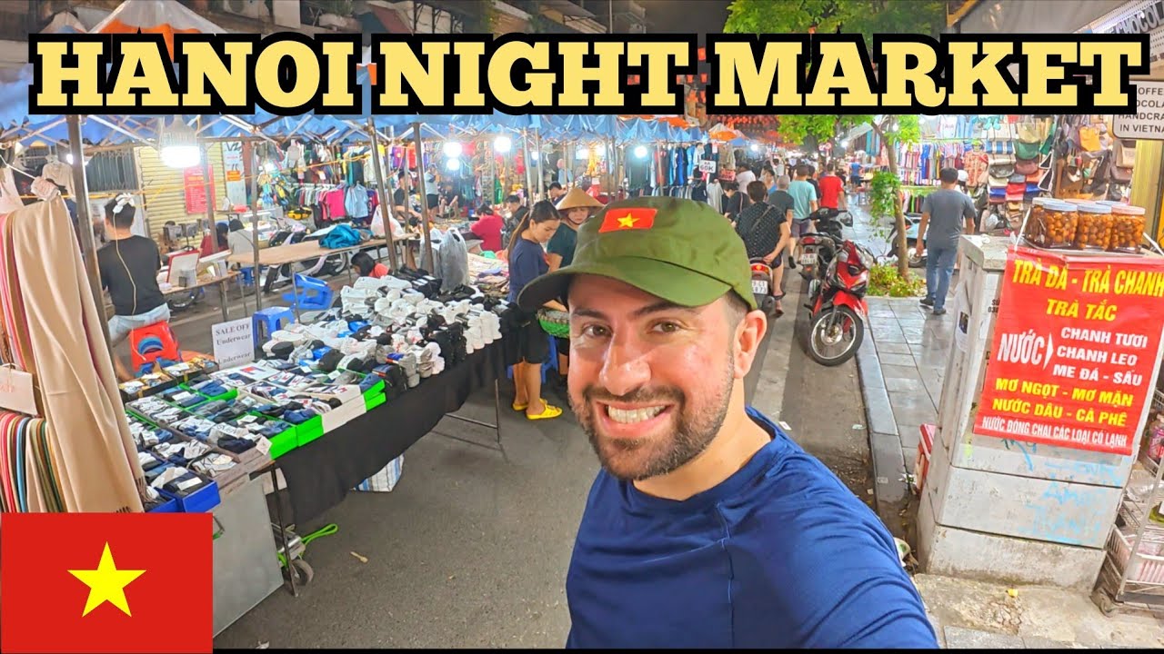 Exploring Hanoi’s Weekend Night Market 😍 Street Food & Shopping Paradise 🇻🇳