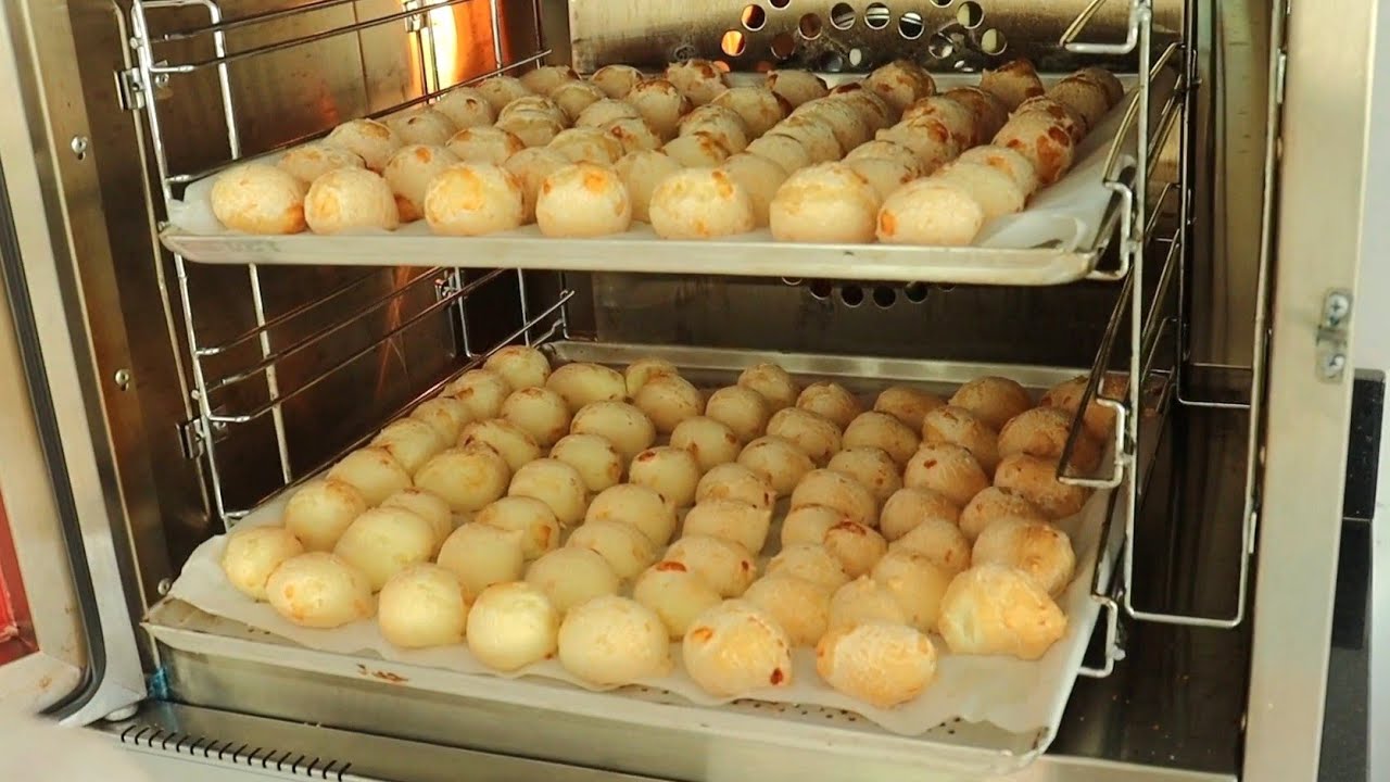 PÃO DE QUEIJO PINGADO - CROCANTE, GOSTOSO E MUITO FÁCIL DE FAZER 