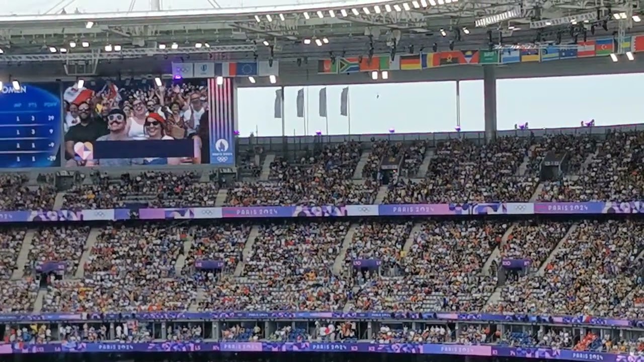 Paris 2024, aux Champs Élysées ou au Stade de France ?
