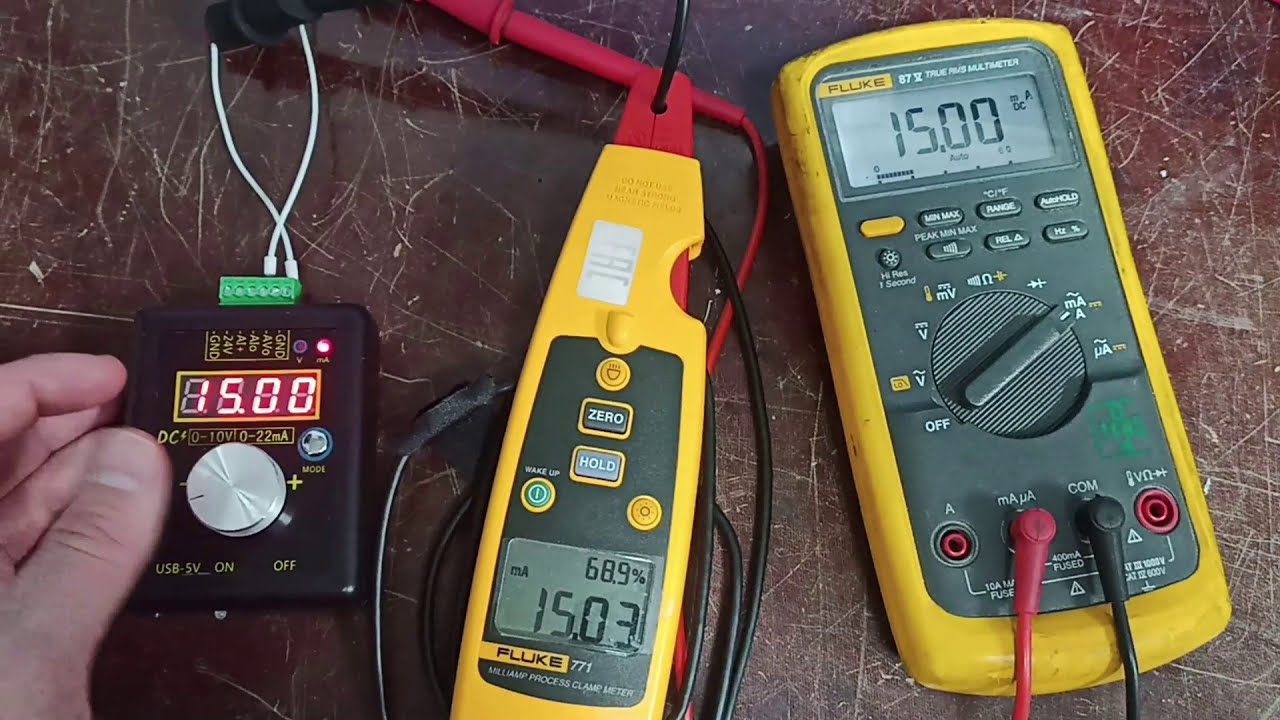 Задатчик-калибратор 0-10В или 0-22мА Fnirsi SG-002
