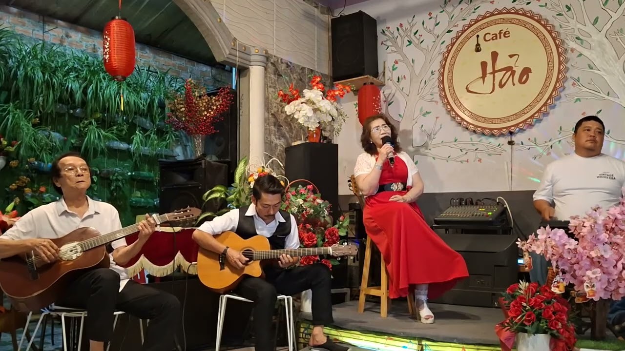 Yêu em giữa trời quên lãng. Tb Ngọc Lan