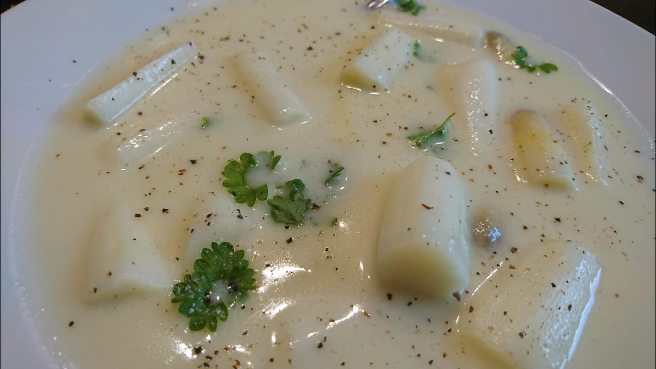 White Asparagus Soup (Spargelsuppe) – Easy and Creamy Recipe