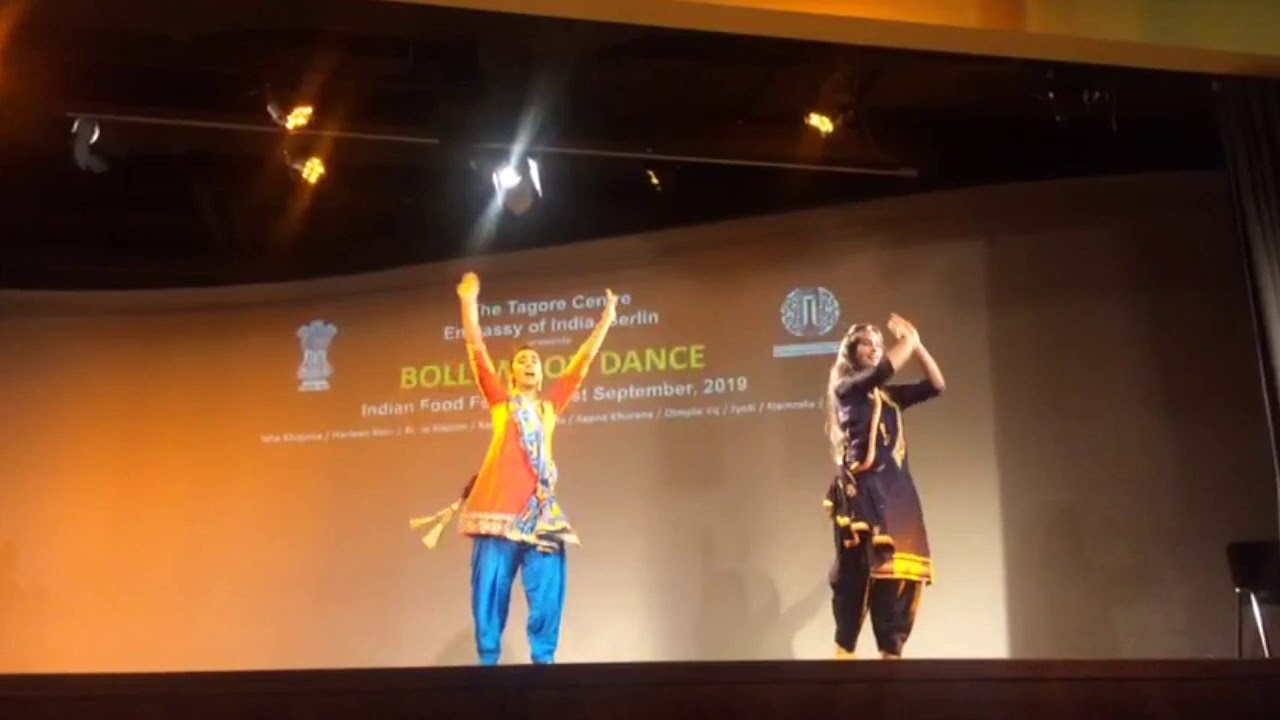 Jutti Kasuri | Jhanjhar | Punjabi Muttiyar | Dance Performance