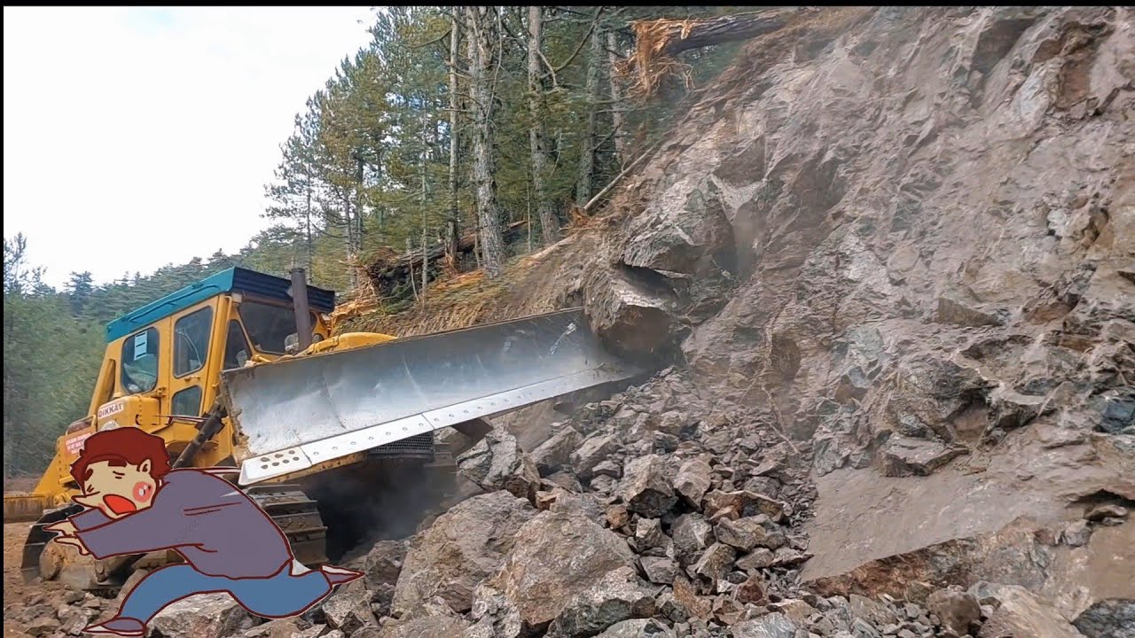 CAT D7 BULLDOZER ROCK MONSTER_KAYA CANAVARI #SHORTS #KEŞFET #BULDOZER #NASILYAPILIR