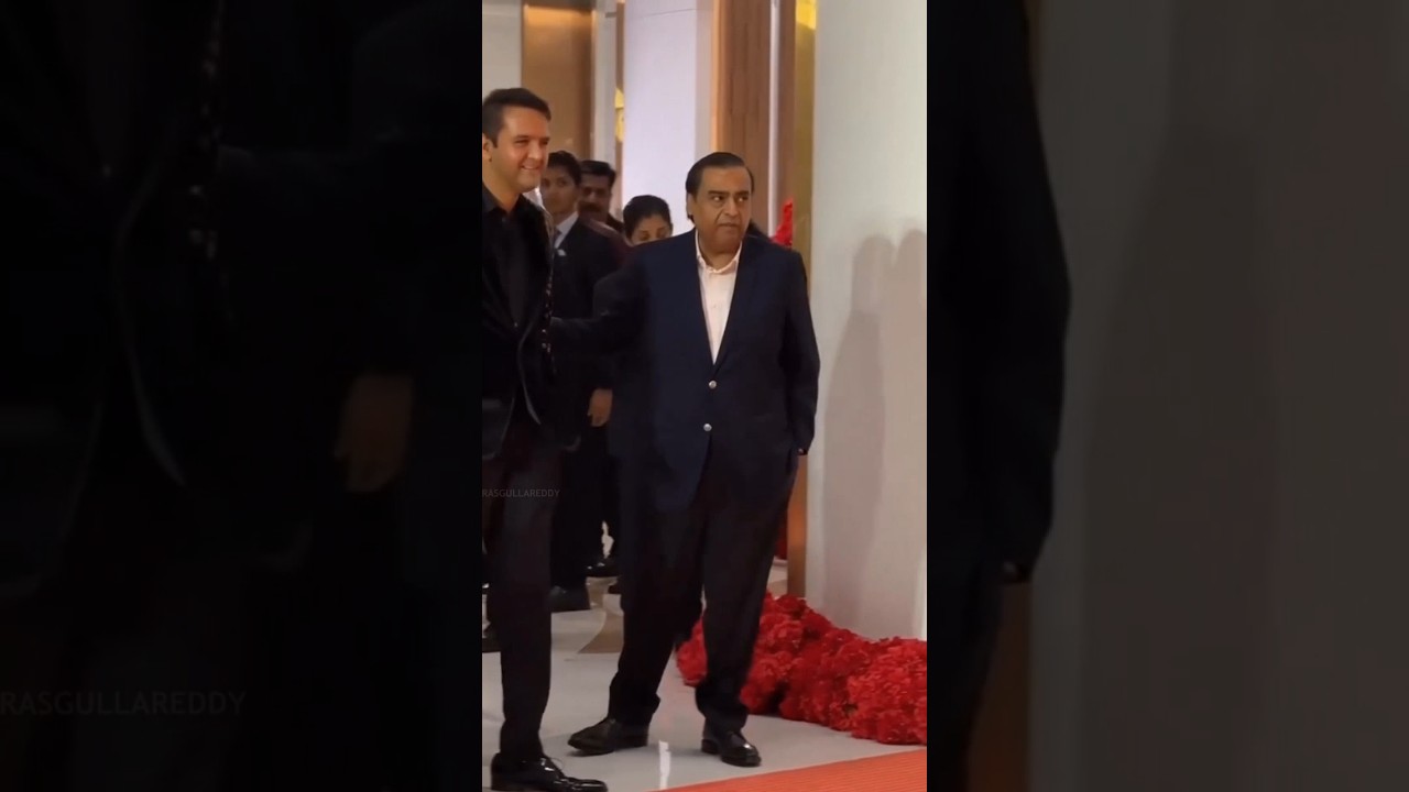 Mukesh Ambani Along With His Son In Law Anand Piramal And Daughter Isha Ambani Piramal Throwback
