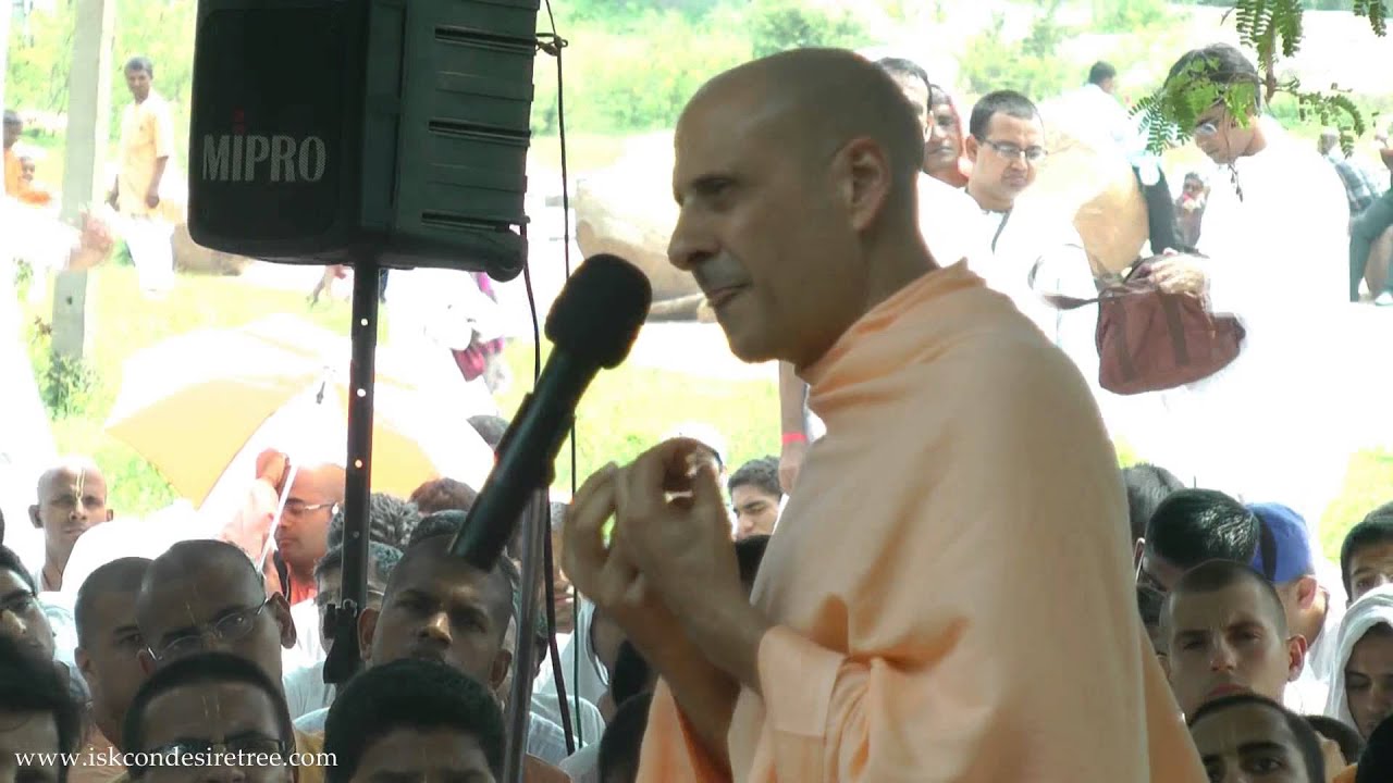 01 South India Yatra (Hampi 22 Oct 2014 morning) by Radhanath Swami