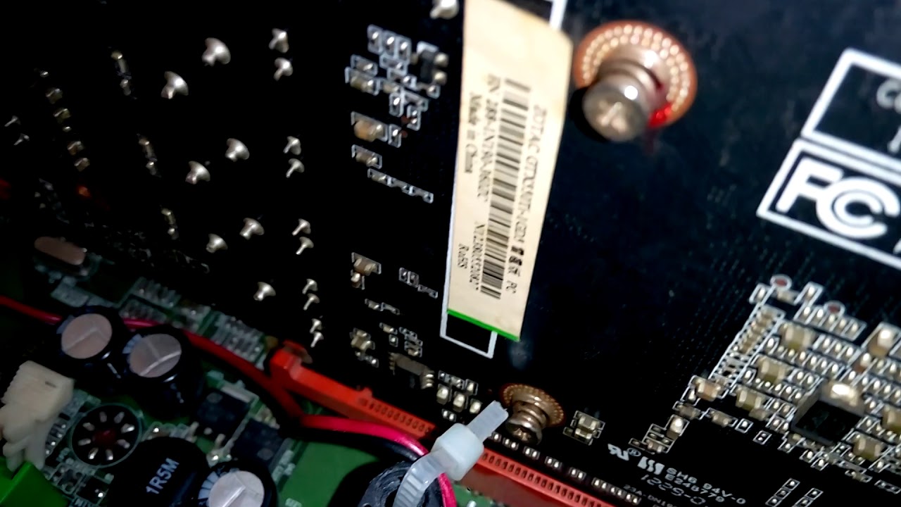 Zotac GTX 550 TI  N123805520827