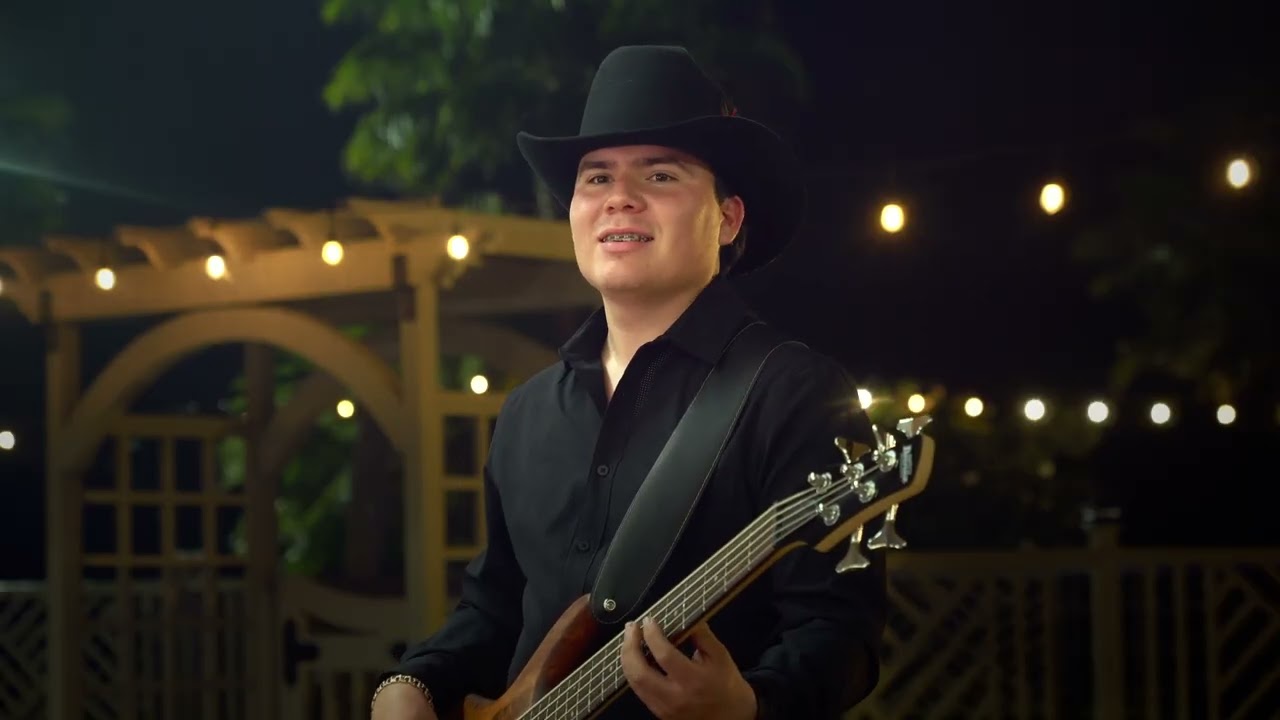 Ezequiel Coronado | Lalo Garza