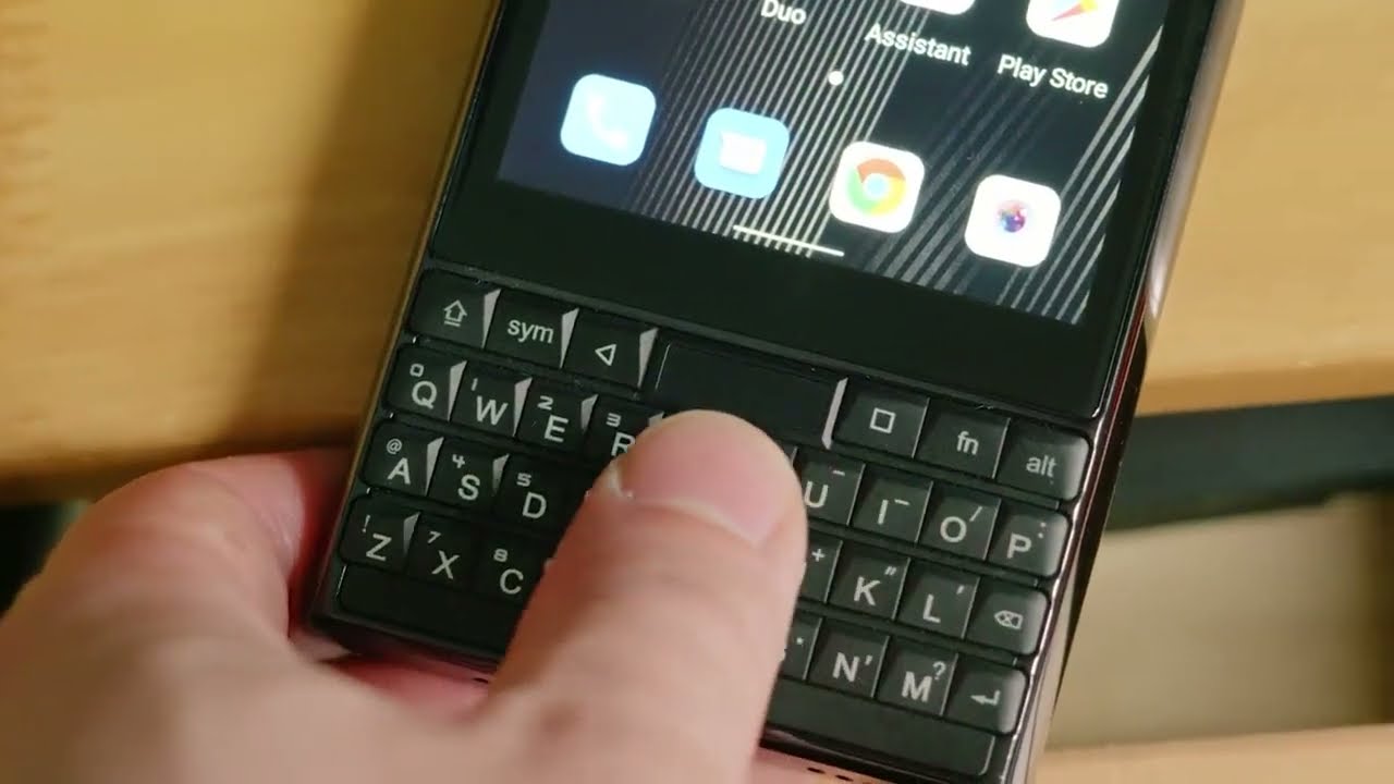 The newly upgraded classic QWERTY keyboard  phone