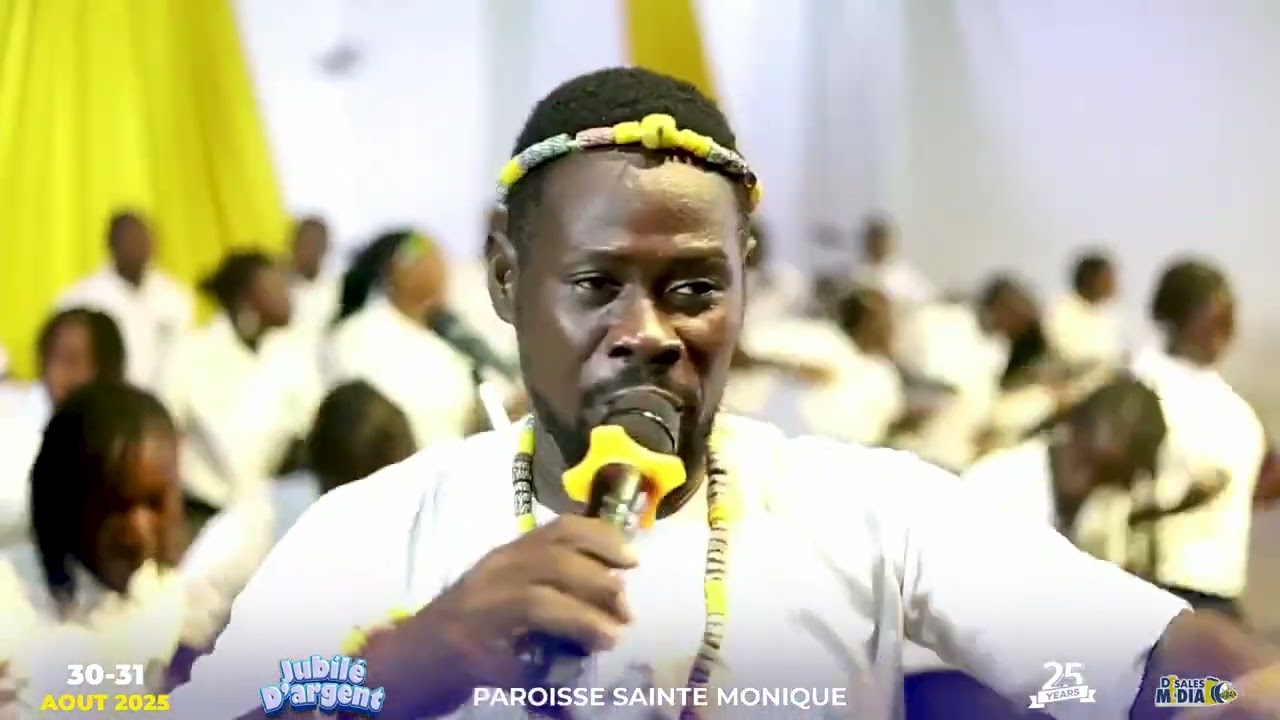 Jubilé d'argent de la paroisse Sainte Monique Prestation des chorales zone 3