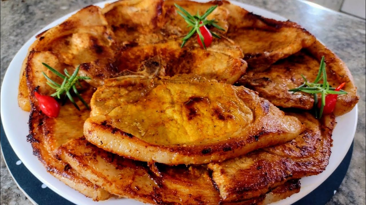 QUANDO FAÇO ESSA BISTECA SUCULENTA NINGUÉM SENTE FALTA DO PERNIL