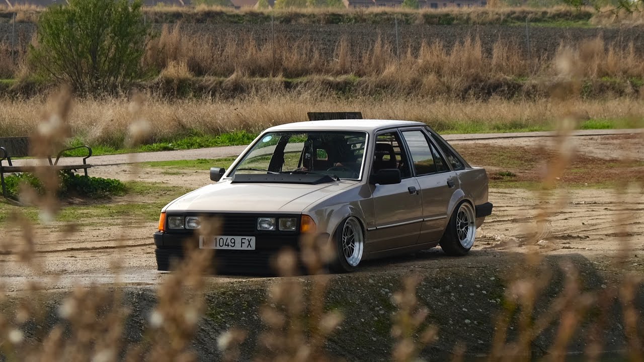 #8 1 OF 1 AIRLIFTED 1984 FORD ESCORT MK3