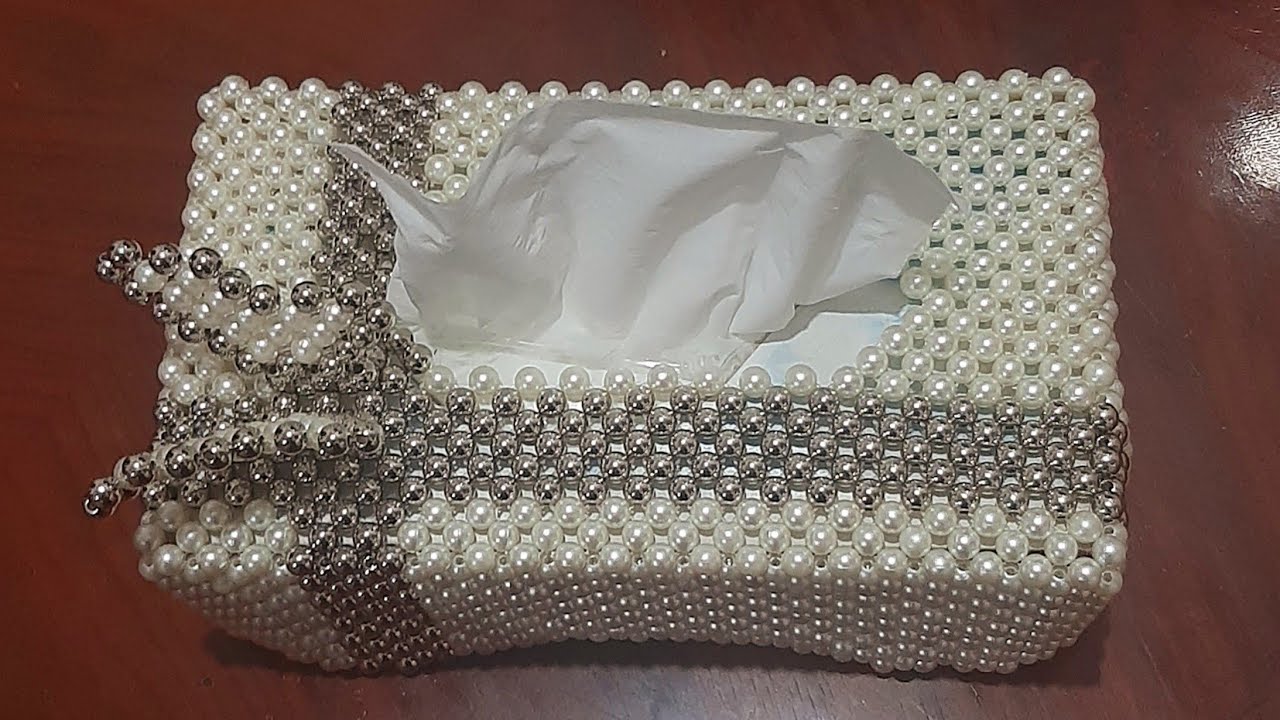 طريقة تثبيت الفراشة على علبة المناديل