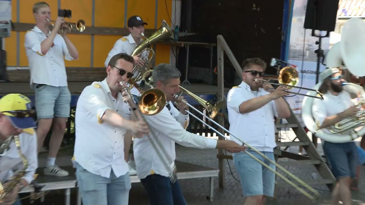 De Knotwilgen Schipluiden Muzikaal Bootwateren Editie 2025 Hollum Ameland 21 juni 2025