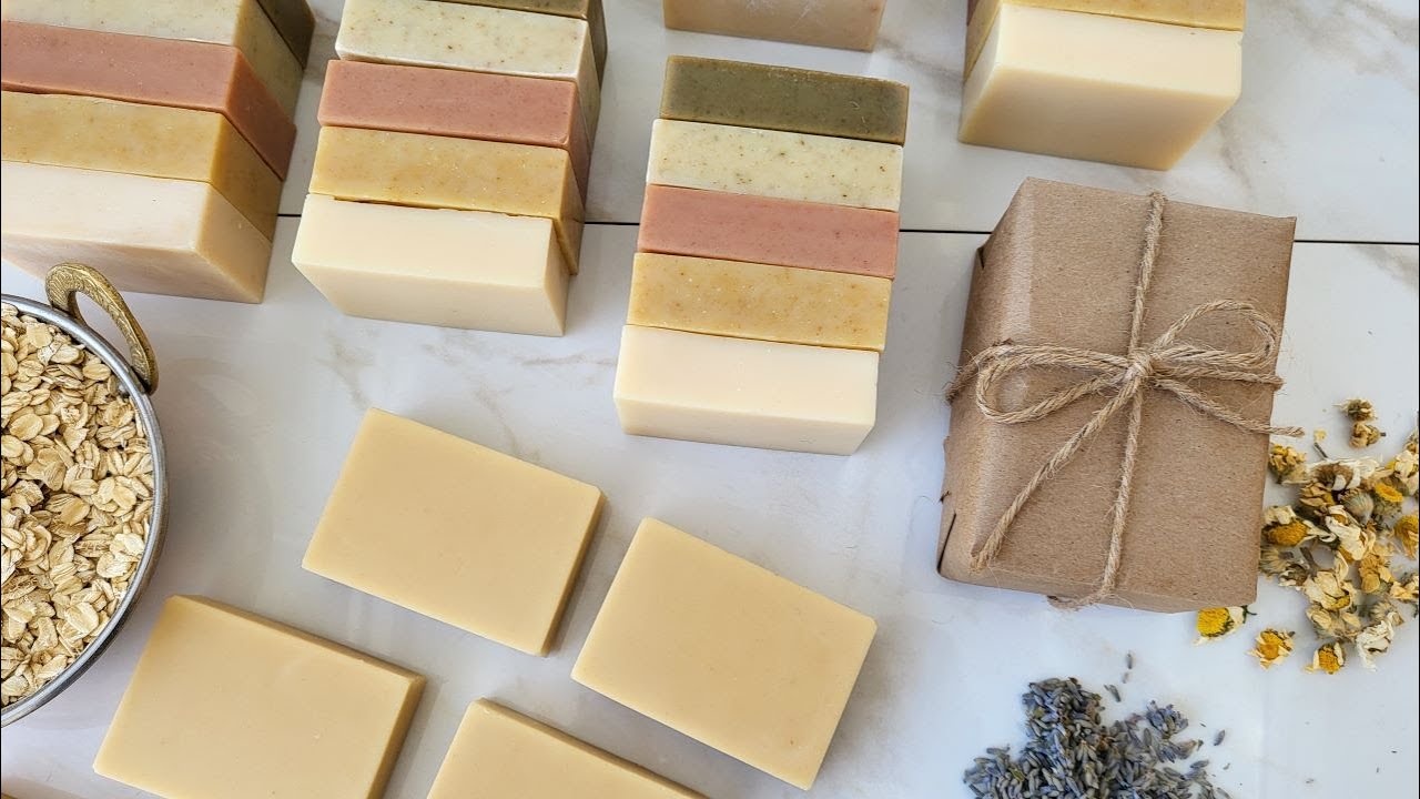 Savon au miel et au lait d'avoine pour tout type de peau - Honey and oatmilk soap for all skin types
