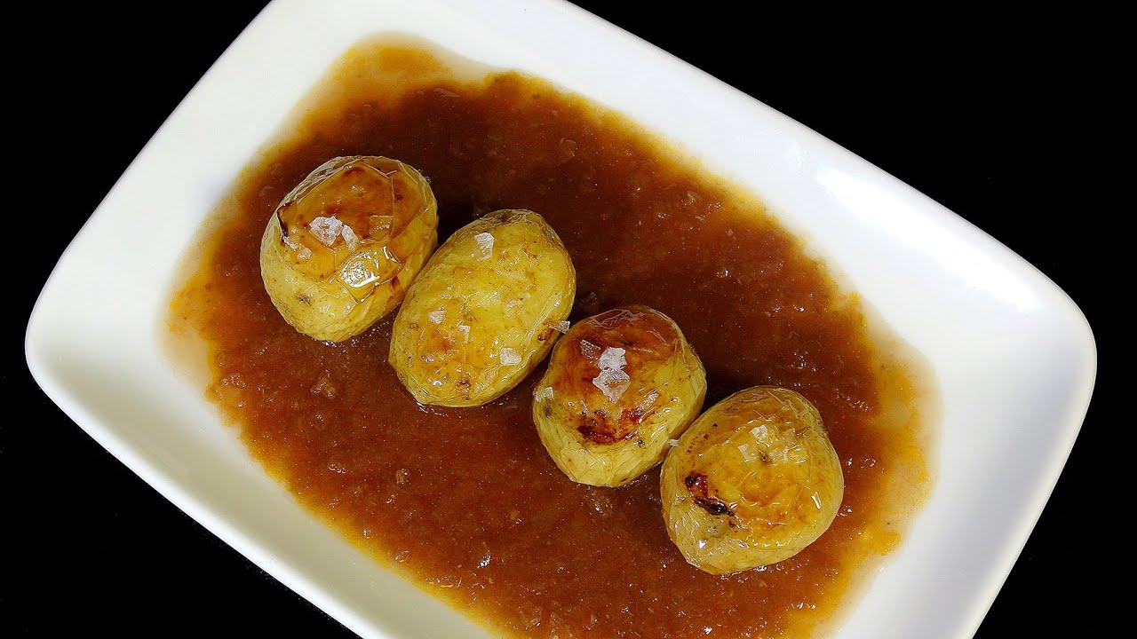Patatas asadas con salsa española