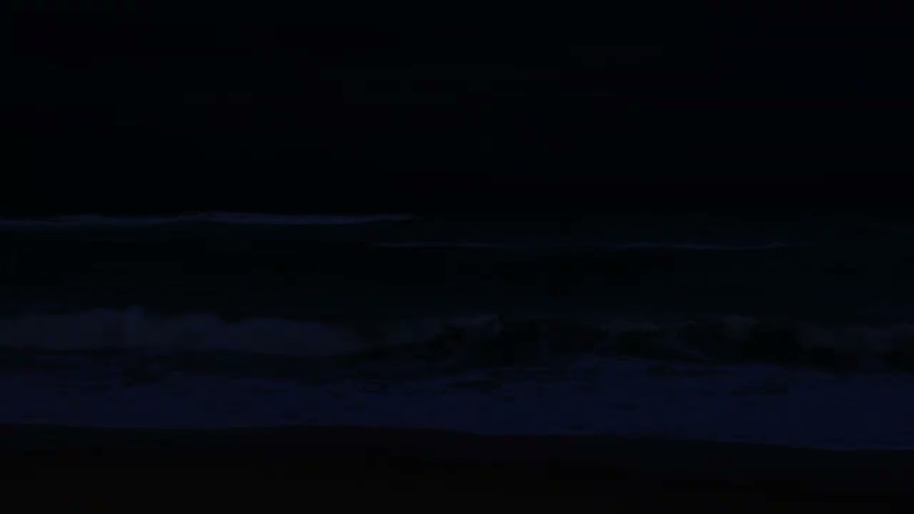 Midnight Ocean Waves 🌊 Rolling Sea Sounds to Relax the Mind and Drift Into Deep Restful Sleep