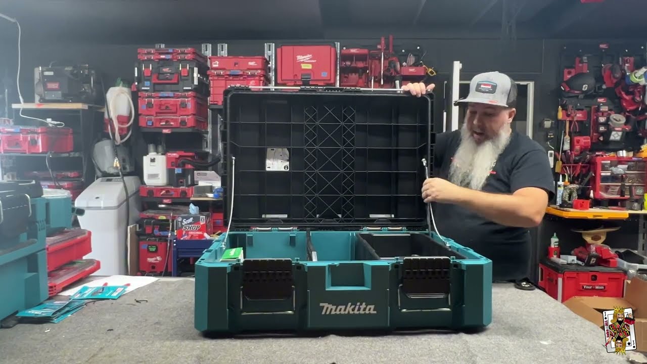 Джейк отправляет свой Milwaukee PACKOUT восвояси... в пользу Makita Maktrak? Больше — значит лучше?