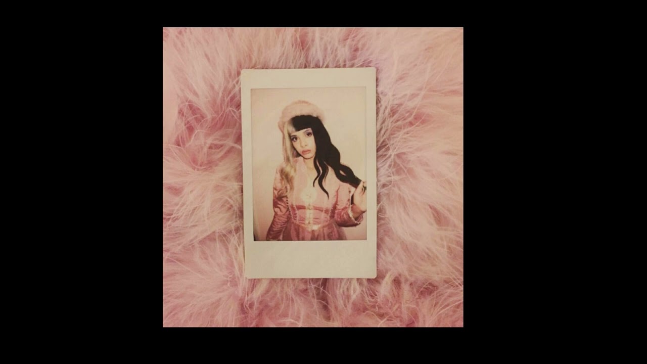 Melanie Martinez - Stick And stones
