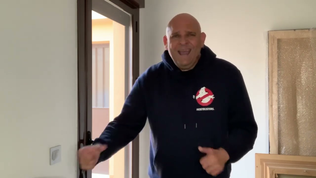 Chiste de la clínica psiquiátrica y el alcalde, by Comandante Lara