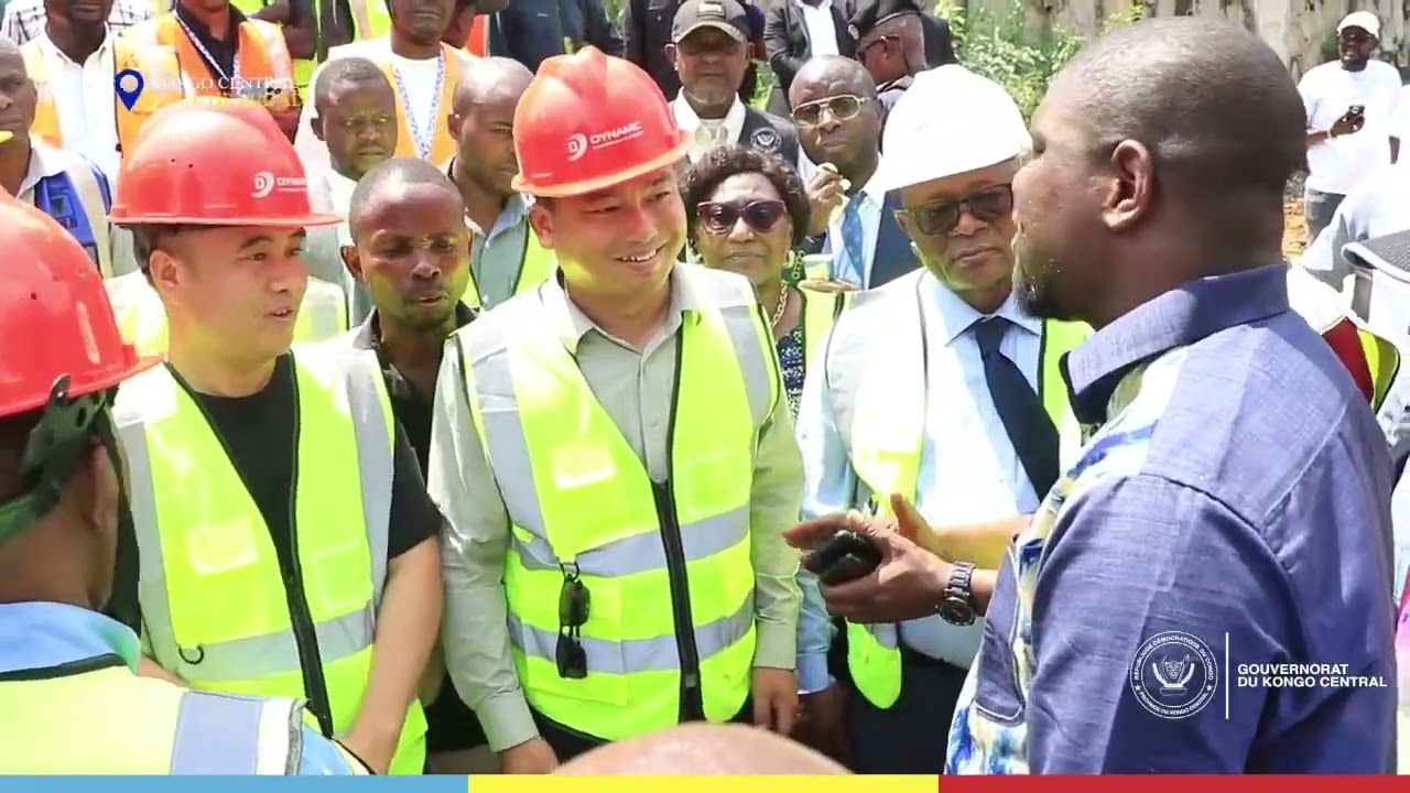 Lancement des travaux de Réhabilitation de l'avenue Mbatshi Mbatsh en Présence du M.ITPR Jac. Khonde