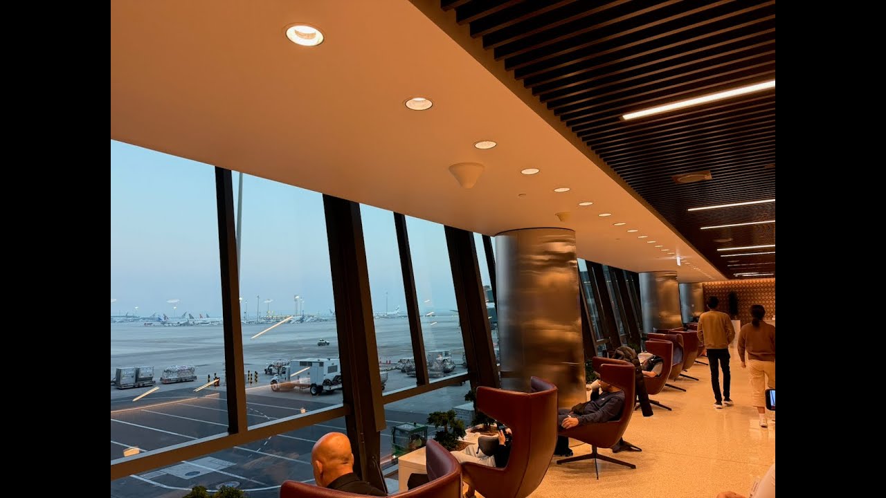 TRIP REPORT | Qatar Airways Airbus A330 | Doha - Prague | Economy Class