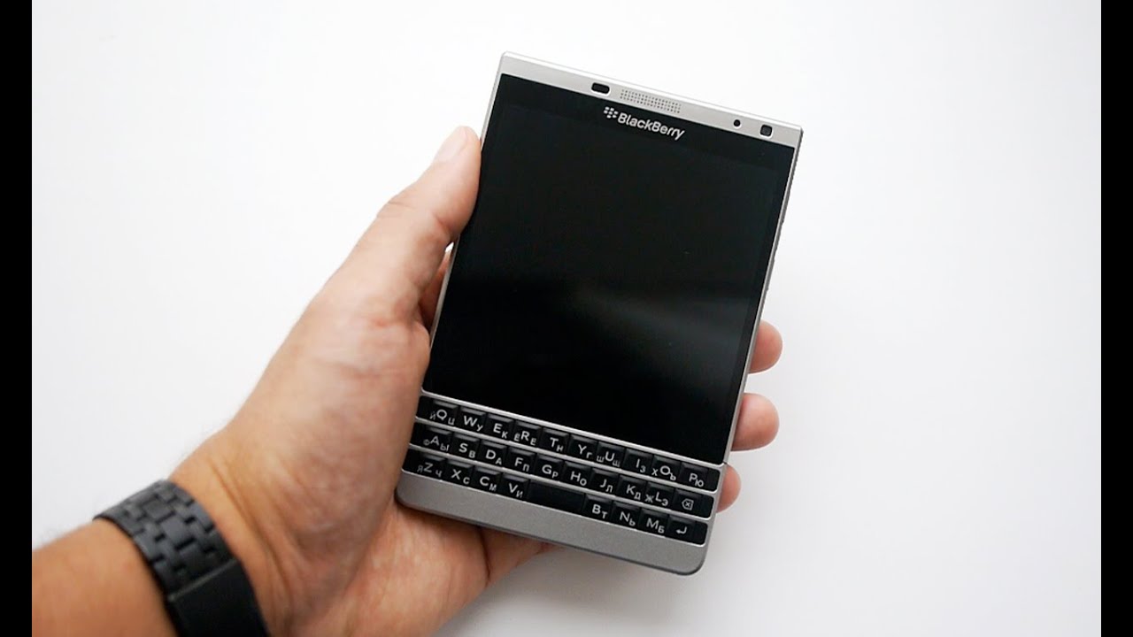 Обзор BlackBerry Passport Silver Edition [max-review.ru]