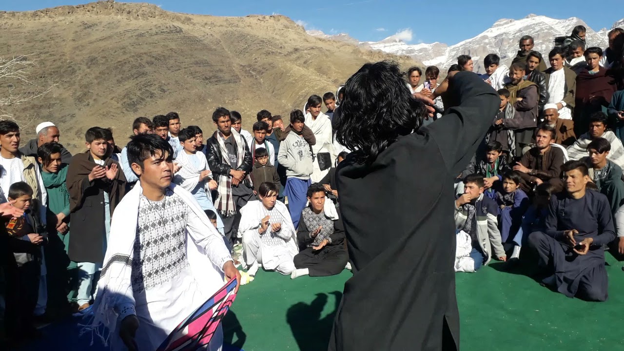 رقص بچای دایکندی رویان🥰
