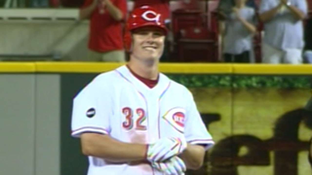 Jay Bruce goes 3-for-3 with two RBIs in his debut