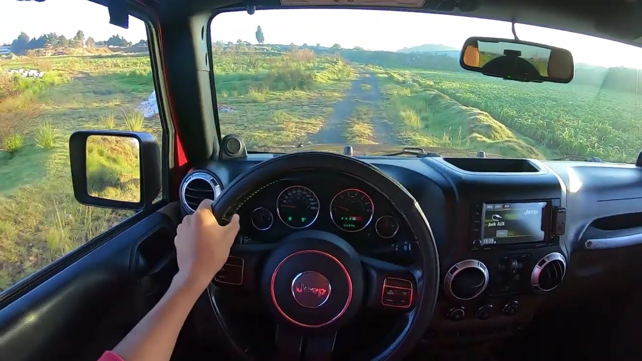 2013 Jeep Wrangler Sahara | Manejo al amanecer POV