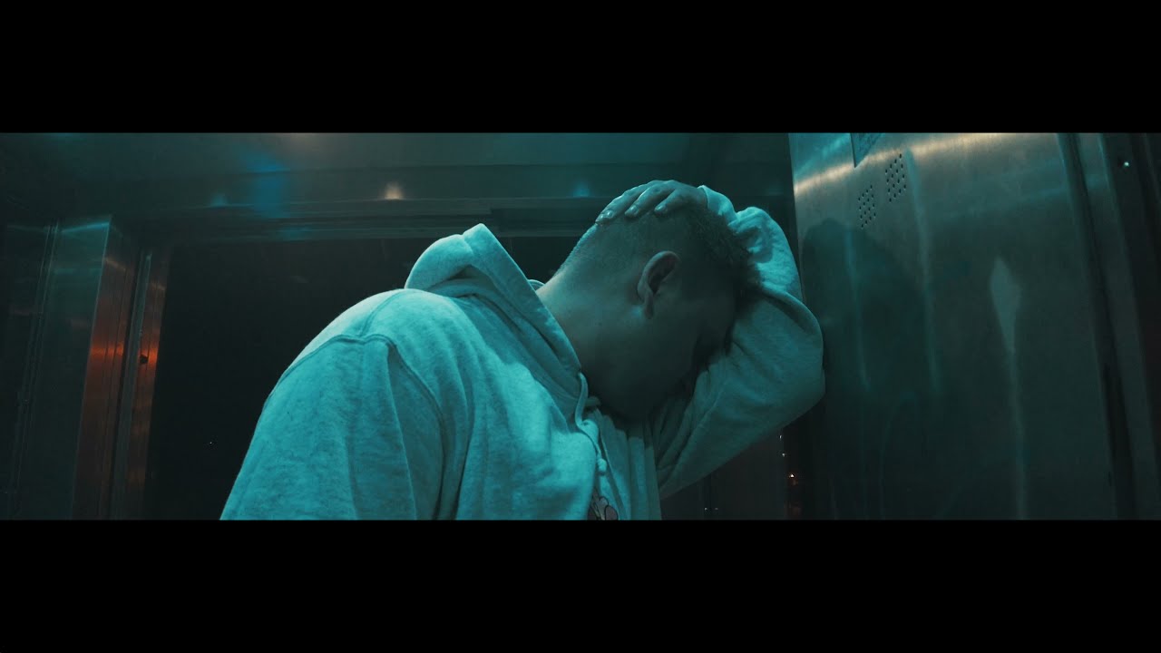 SUPRAH - KALTER WINTER (Official 4K Video) 2/3