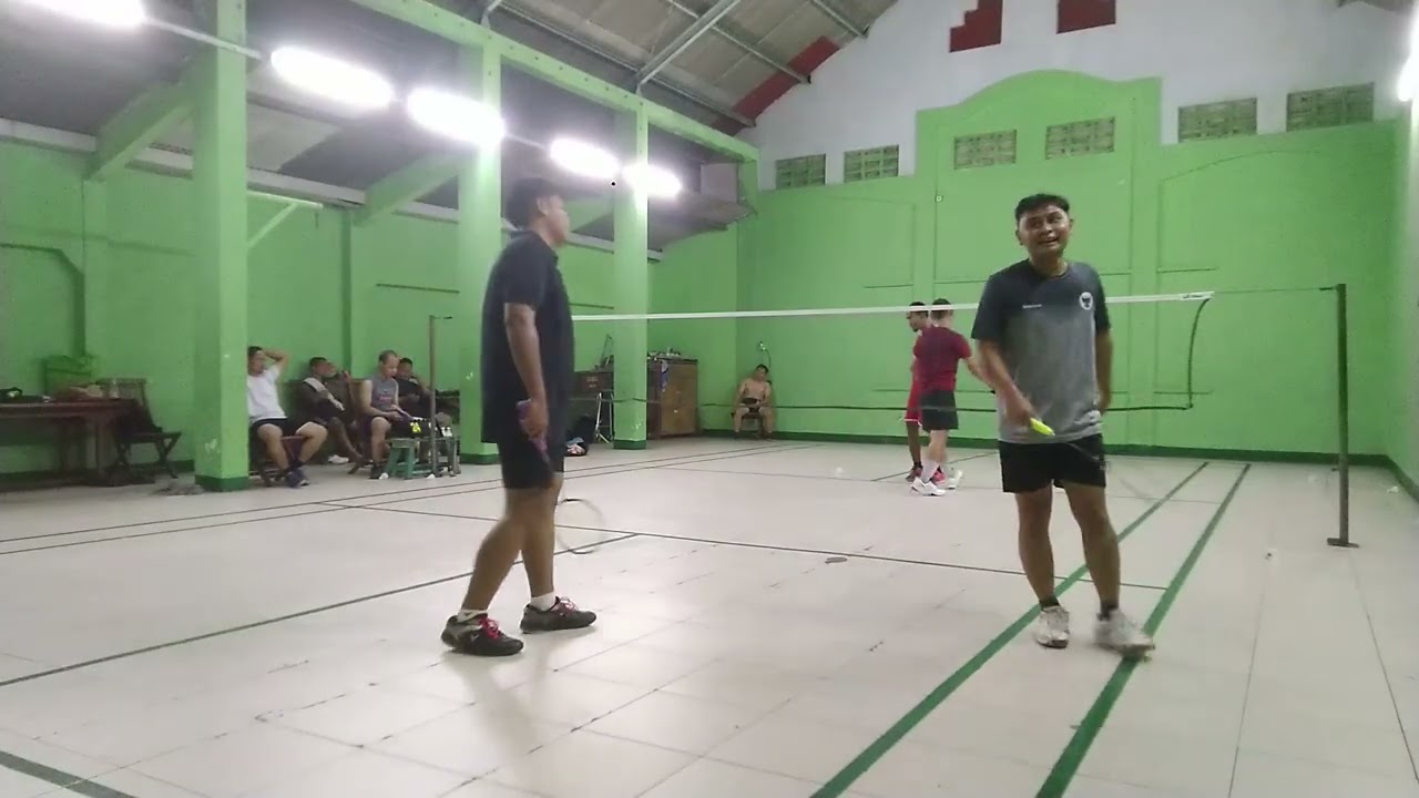 PB. Namplek Seneng | Grade A (Indra/Jarot Vs Fernando/Dimas) Partai Keras - Latihan Badminton Rutin