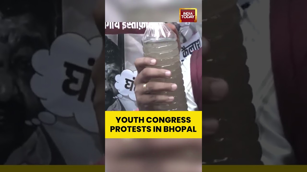 Youth Congress Hits Streets in Bhopal, Protests Minister Over Indore Water Crisis