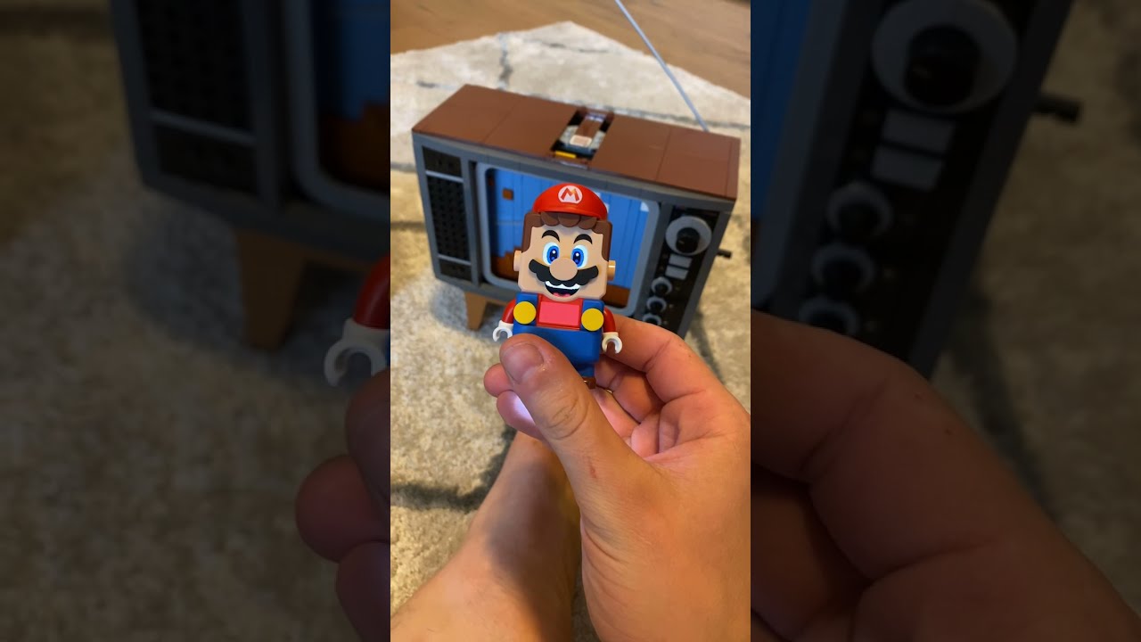 Working LEGO Super Mario Bros Game