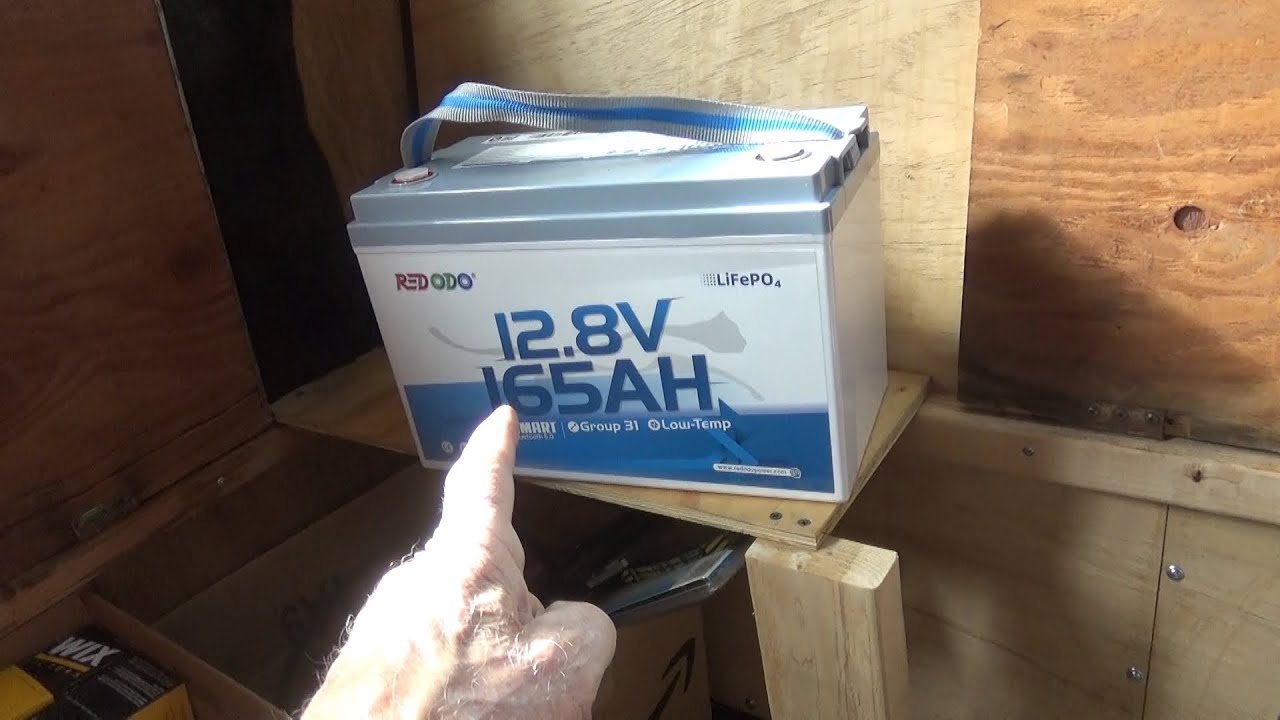 V205 Motorhome gets more electrical power with Redodo 165Ah