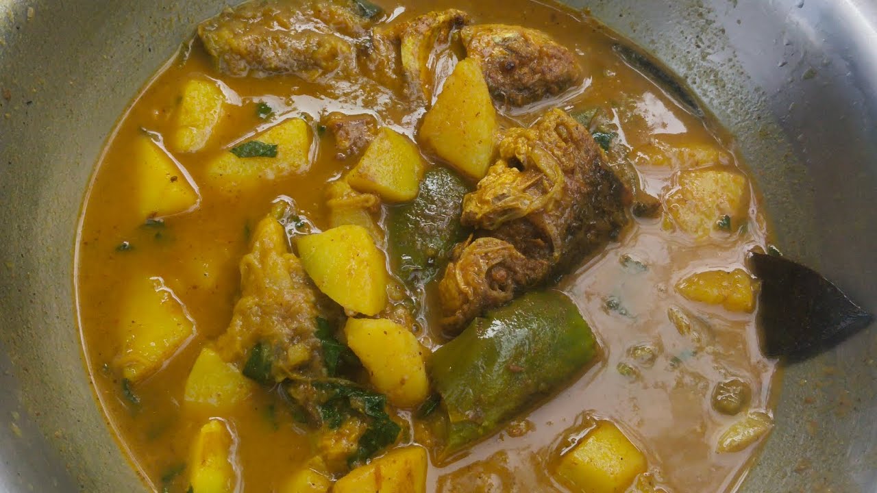 রই পোনা  আলু বেগুন দিয়ে অসাধারণ টেস্টি তরকারি যারা বেগুন খায় না এভাবে রান্না করলে সবাই খাবে#🥔🍆🍆🍆