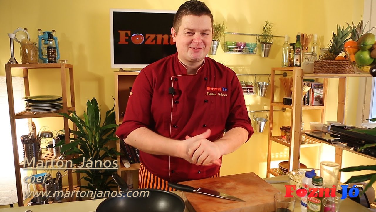 Csirk&eacute;s rizott&oacute; anan&aacute;sszal