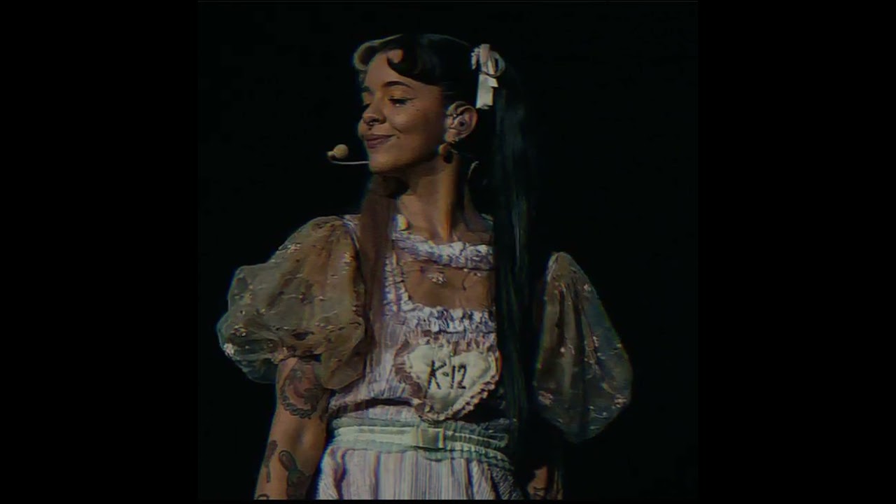 Melanie Martinez - Play date (super slowed♥♥)