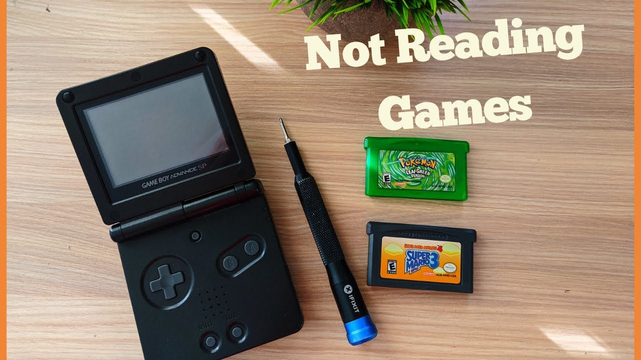 Nintendo GameBoy Advanced SP Not Reading Cartridge .. Let's Clean it