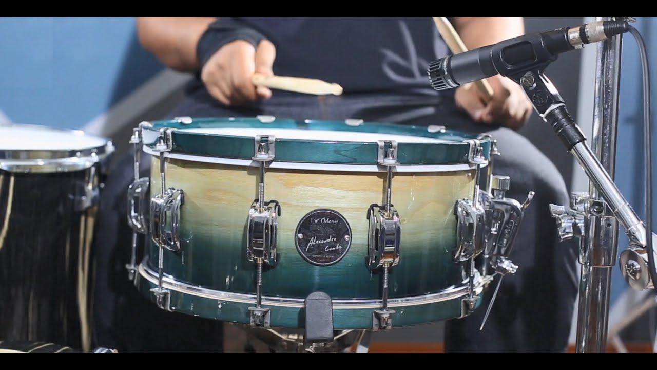 FININHO testa a Caixa ODERY SIGNATURE Alexandre Cunha 14x6