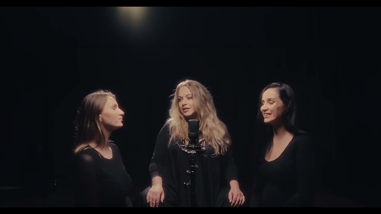Traditional Lithuanian multipart polyphonic song (sutartinė) 