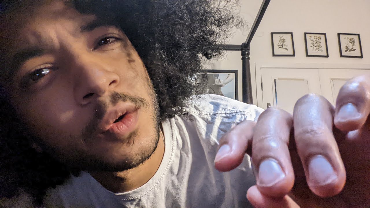 6 Minute ASMR ⌚ Body Tapping, Focus on Me, Mouth Sounds