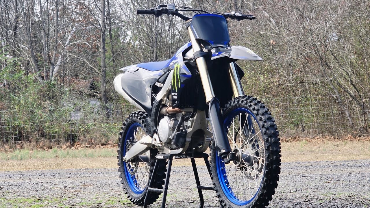 HAPPY NEW YEARS (Deer Creek MX)