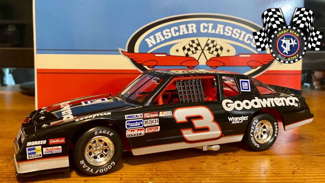 1988 (87) Dale Earnhardt/ RCR unveil Goodwrench Chevrolet Monte Carlo 1/24