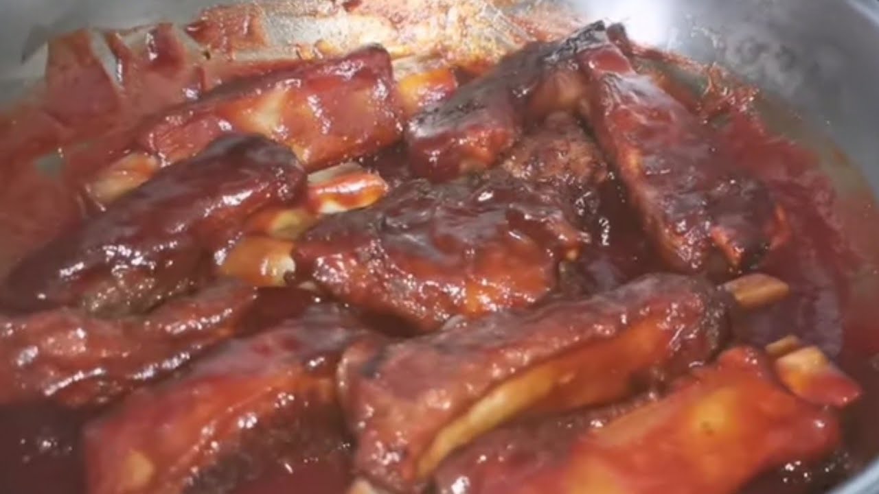 Costillas con salsa BBQ