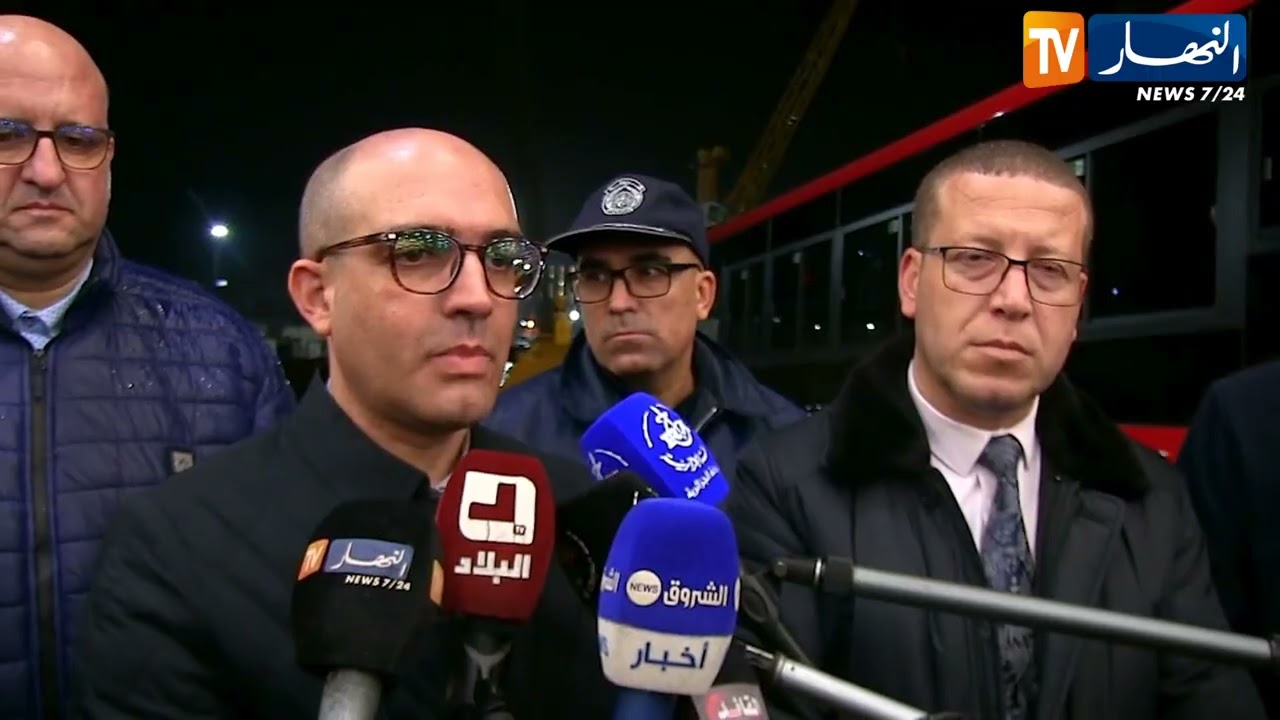 جيجل : وصول الدفعة الثانية من الشحنة الحافلات المستوردة لميناء جن -جن