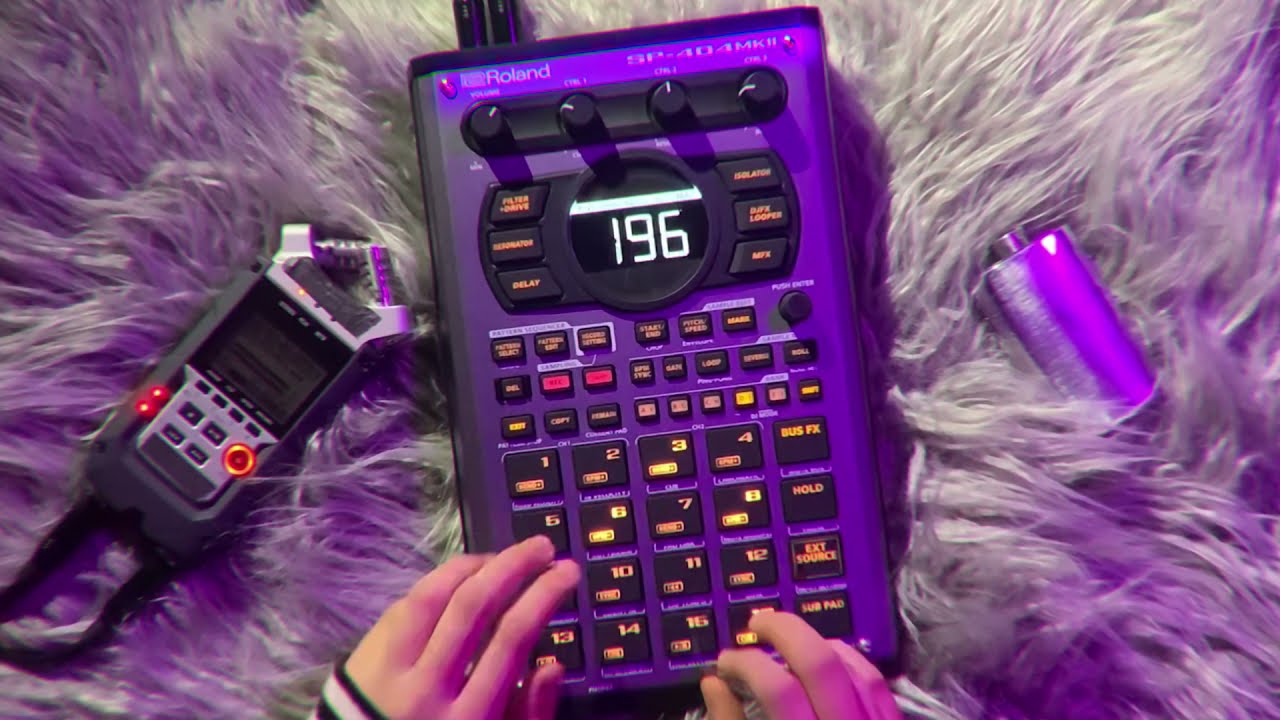 Roland SP404MK2 x Lionclad