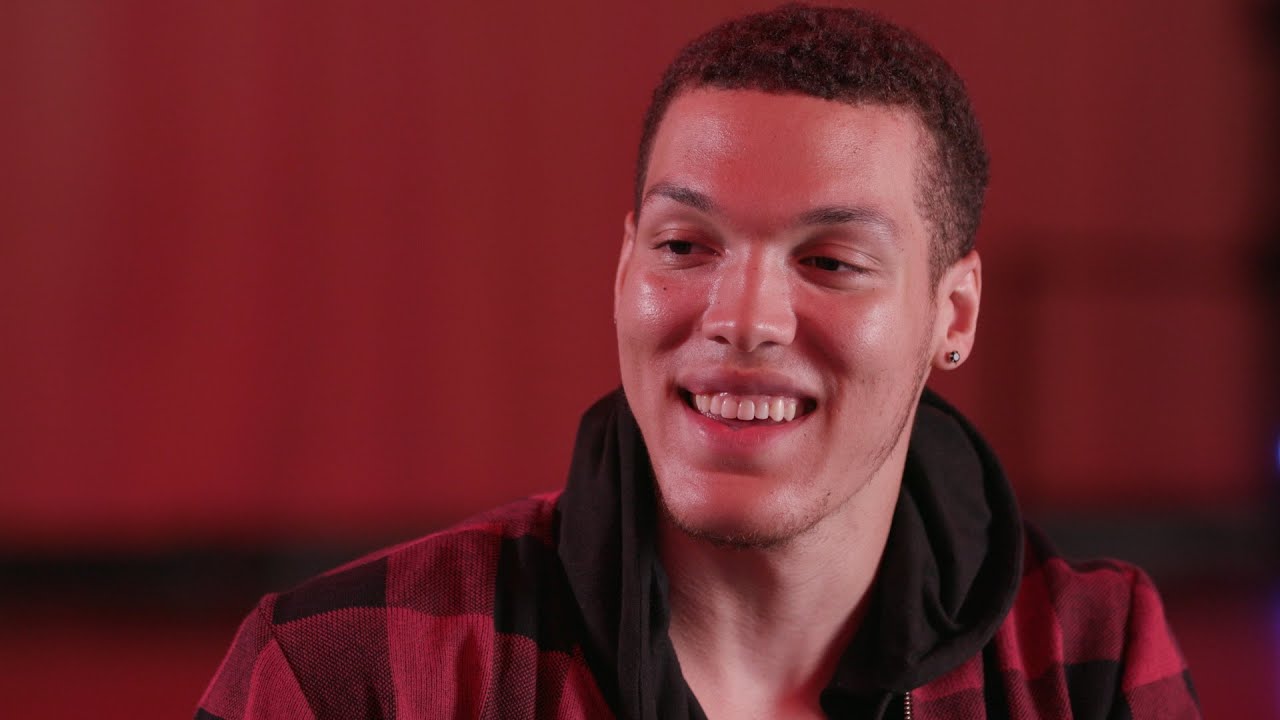 Aaron Gordon: iPhone or Android?