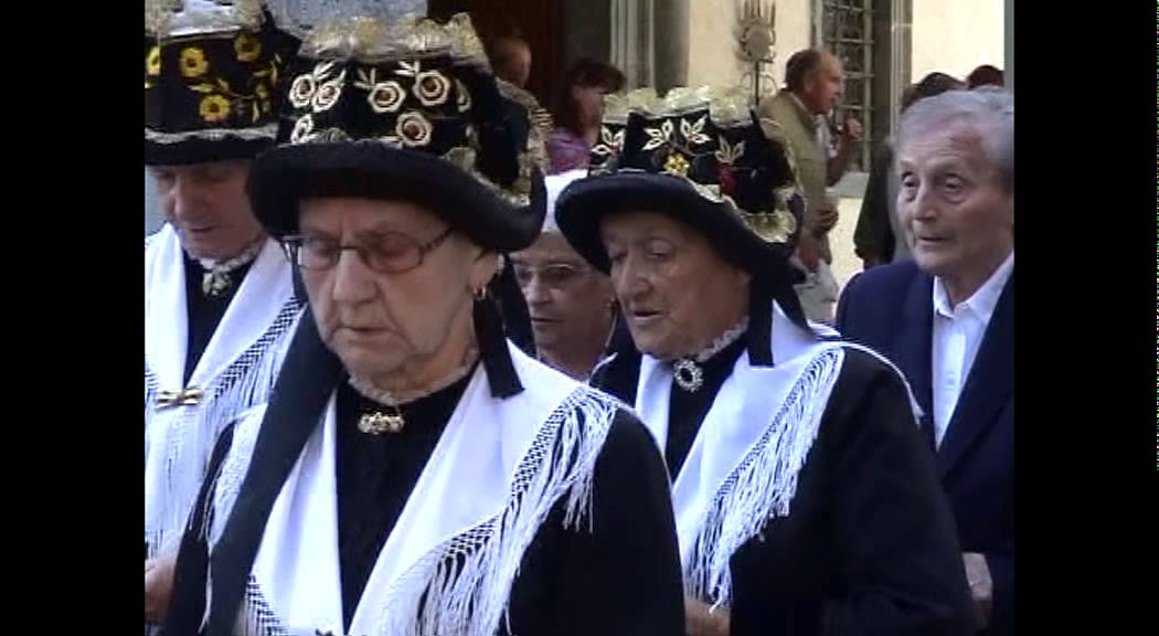 Die Lötschentaler Festtagstracht