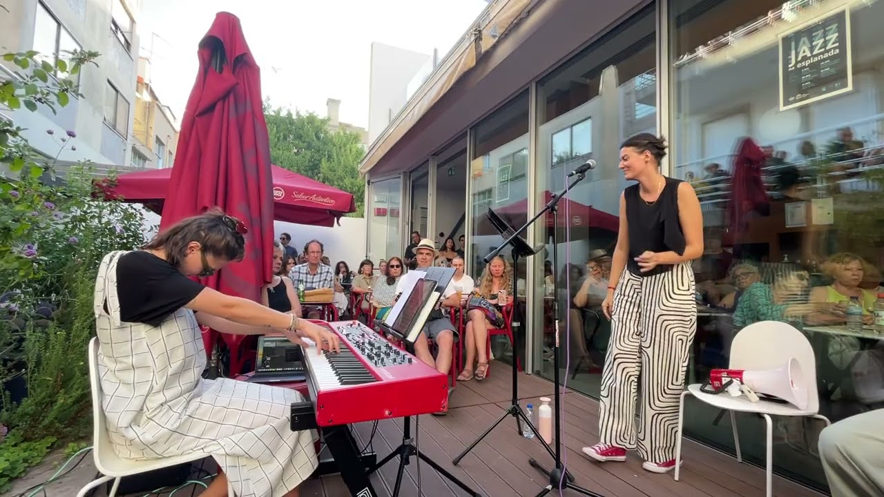 Jazz na Esplanada com Sofia Nunes - The Revolution Will Not Be Televised